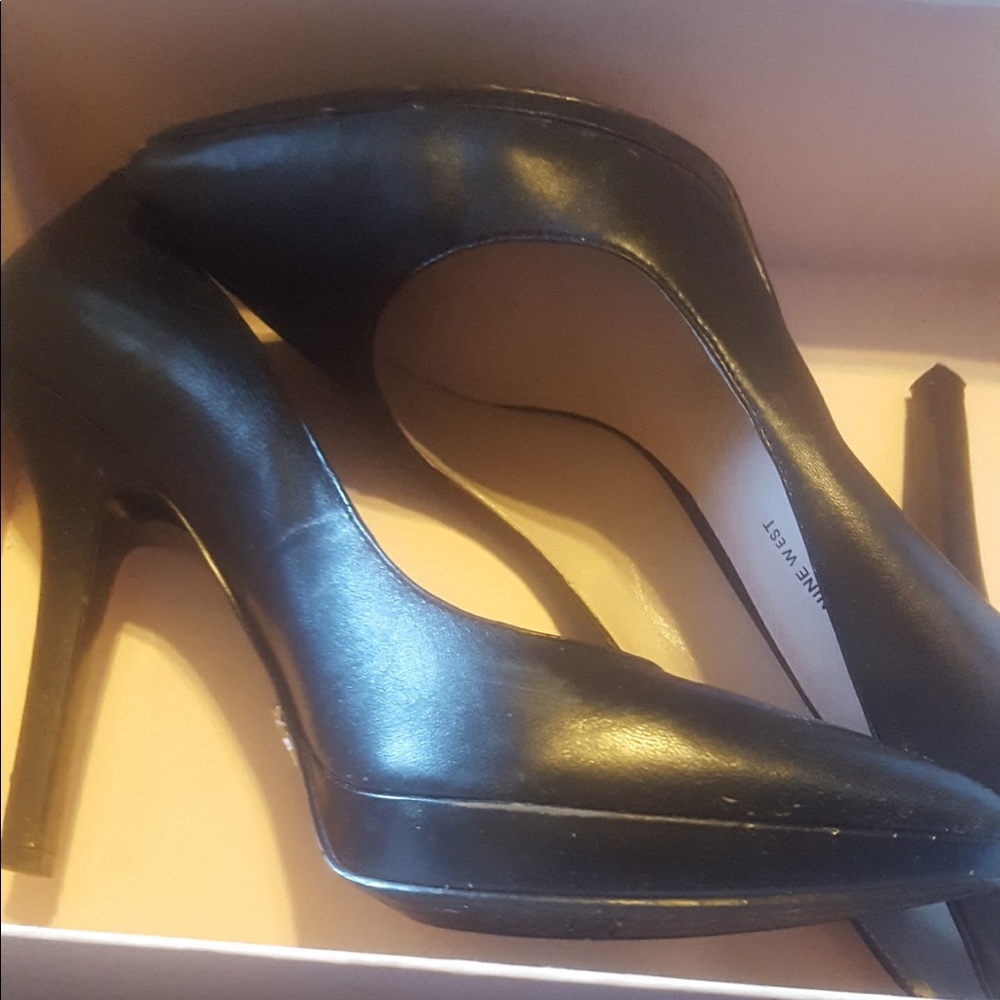 Womens shoes